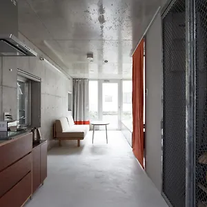 Urban Lodge駒込 アパート