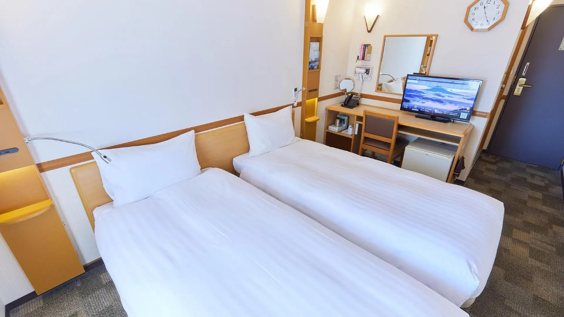 Toyoko Inn Tokyo Nihombashi Ningyocho 3*,  Japan